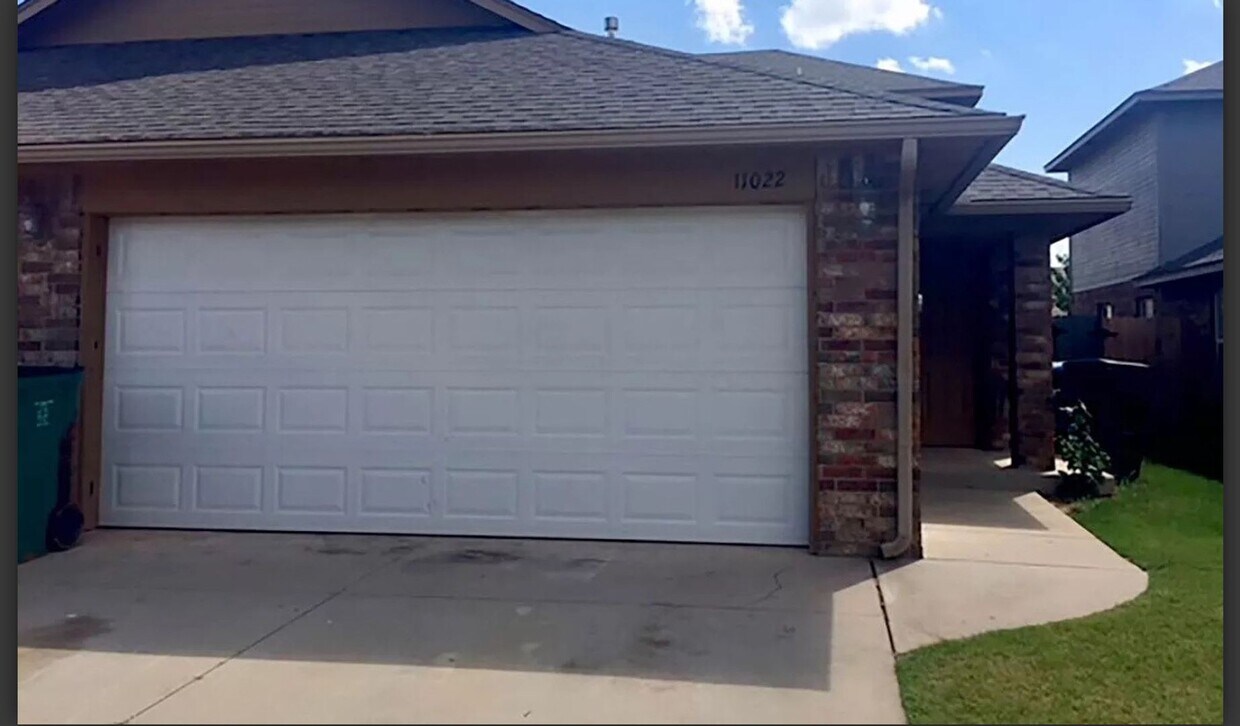 Wonderful Duplex in Yukon! - Wonderful Duplex in Yukon!