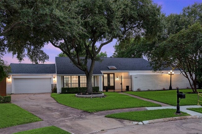 Building Photo - 1814 Keatley Dr
