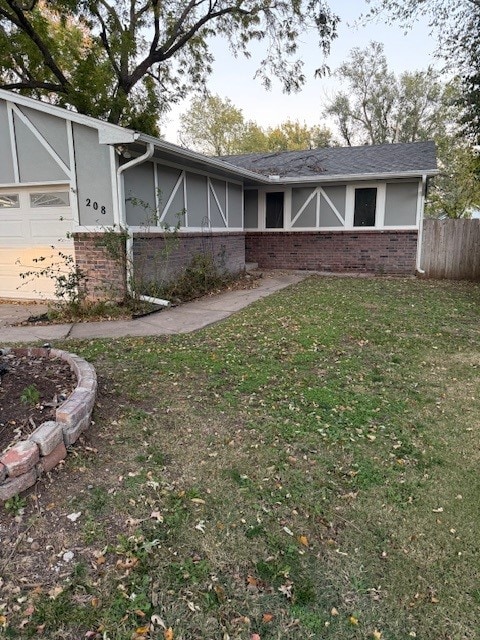 Building Photo - 208 N Cedar