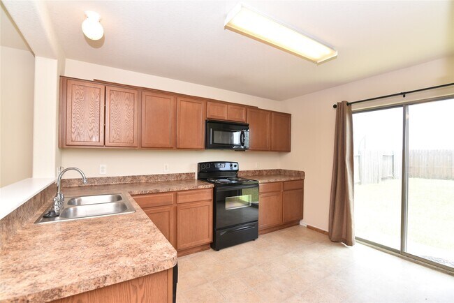 Foto del edificio - 21319 Finbury Oaks Ln