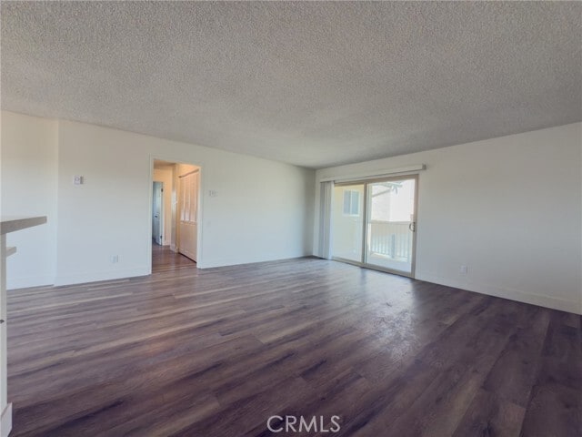 Building Photo - 2513 Ruhland Ave