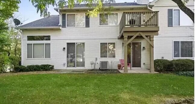 Building Photo - 2905 Stockton Ct