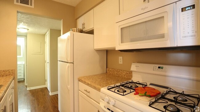 Interior Photo - Stadium View Apartments