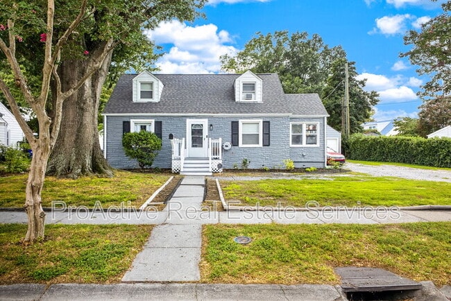 Photo - 769 Burksdale Rd House