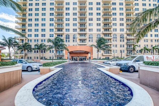 Foto del edificio - 2080 S Ocean Dr