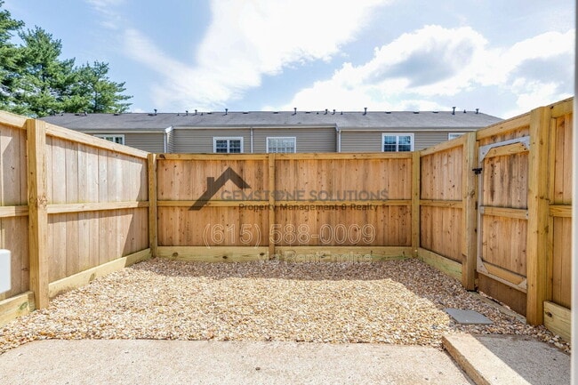 Foto del edificio - 2004 Granville Rd