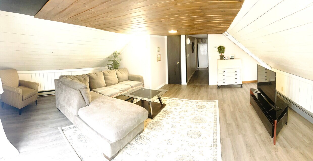 167 Broadway Unit E, Bangor, ME 04401 167 Broadway Bangor, ME