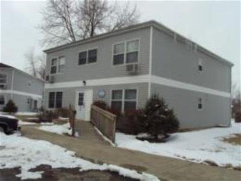 Primary Photo - 611 N Dye St
