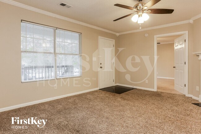 Foto del edificio - 604 Rays Ln SE