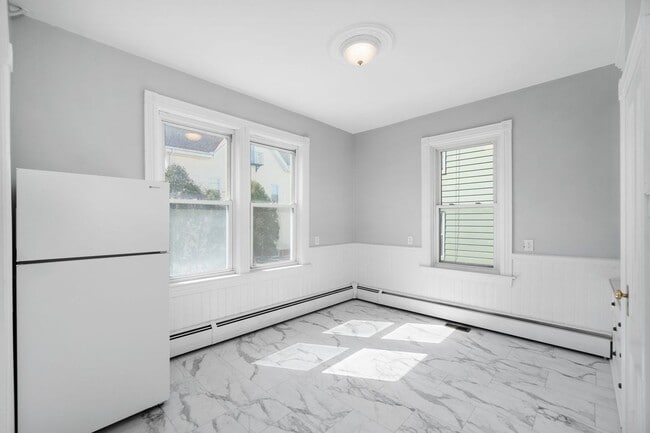 Foto del edificio - 132-134 Trenton Steet