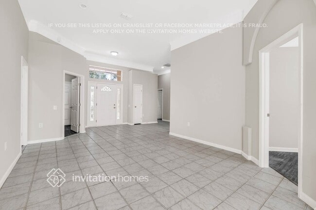 Building Photo - 8502 Glenbury Ct N