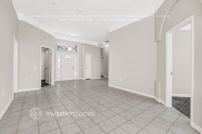 Foto del edificio - 8502 Glenbury Ct N