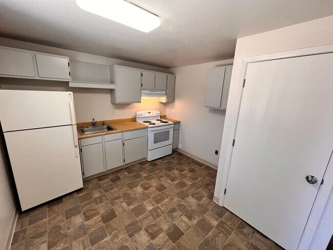 Foto del edificio - 200 E Park St