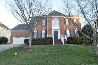Building Photo - 2105 Roland Glen Rd