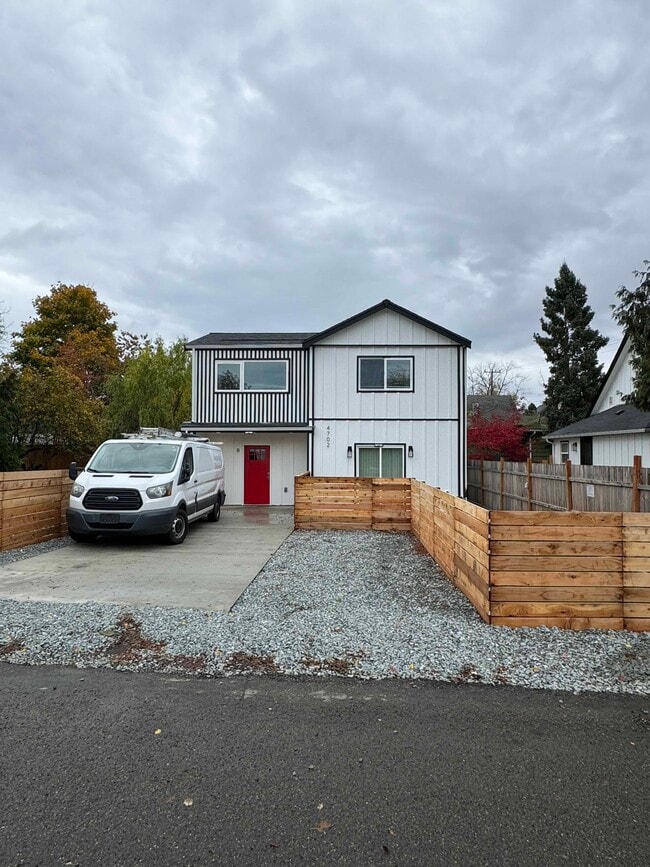 Building Photo - 4702 S Lucile St