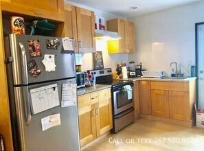 Building Photo - 2641 Tulip St