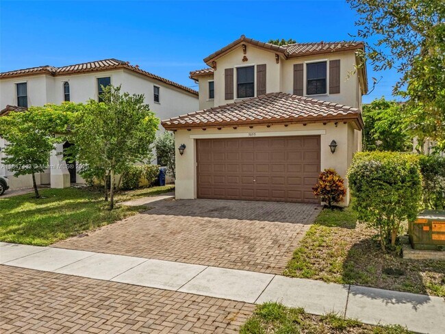 Building Photo - 3855 SW 90th Ave