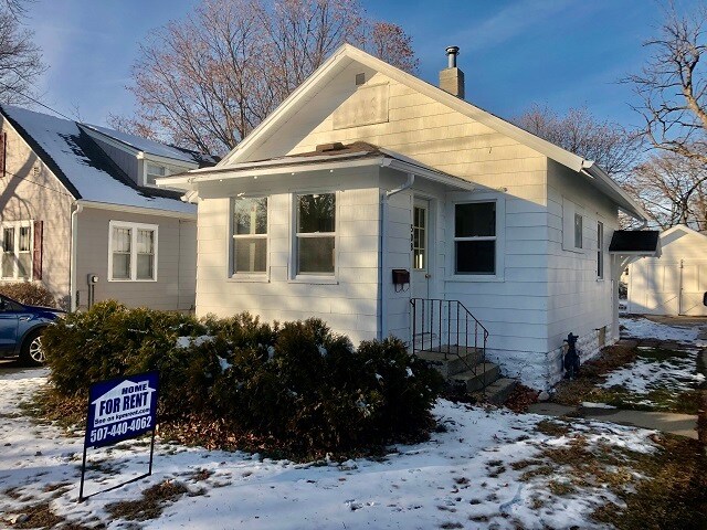Foto principal - 508 11th Ave SW