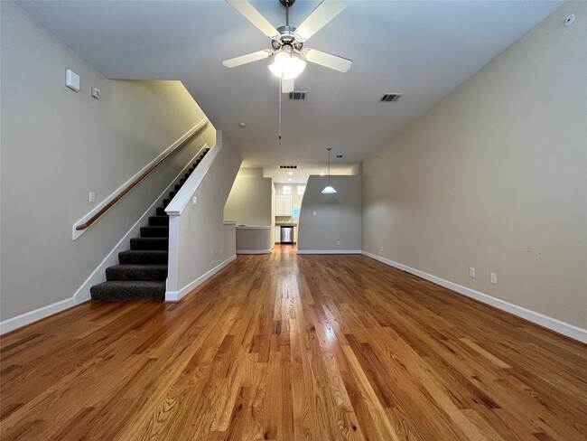 Building Photo - 8705 Bryam St