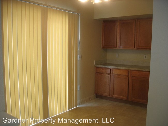 Building Photo - 1901 Lexi's Ln