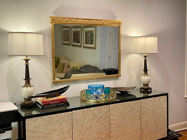 Photo - 3/2.5 in Wellsgate, Oxford MS House