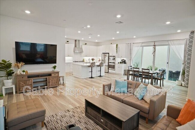 Building Photo - 27513 N Feathery Cassia Way