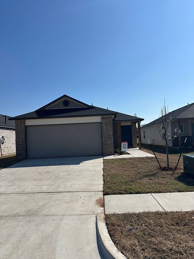 Building Photo - MOVE-IN SPECIAL — $500 OFF + NO HIDDEN FEES! New 3-Bedroom | 2-Bath Home in Purcell