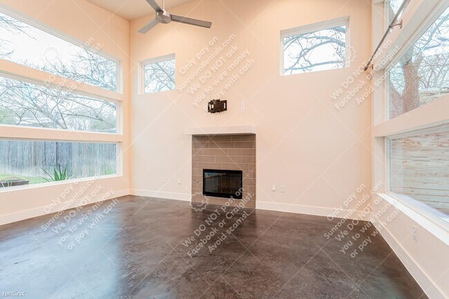 Foto del edificio - 3 br, 2 bath House - 1404 Cometa St