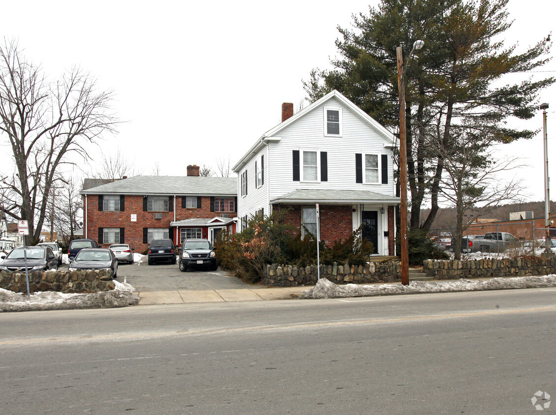 Building Photo - 17 Prospect St