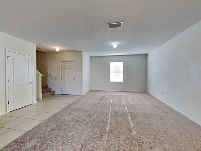 Building Photo - 1628 Hawksbill Ln