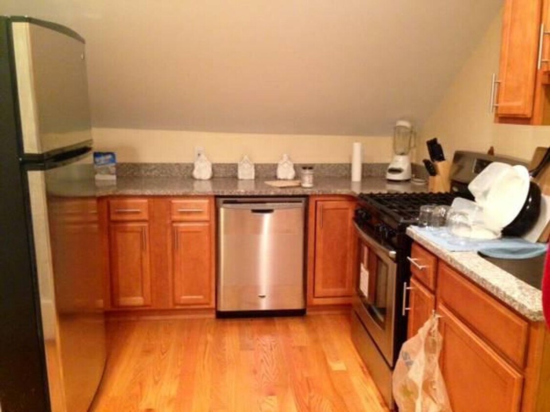 Foto principal - Avl NOW - Updated, spacious Studio near Br...