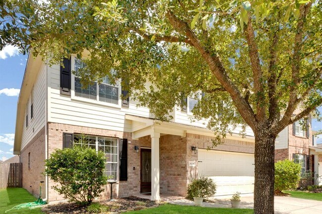 Building Photo - 30230 Emerson Creek Dr