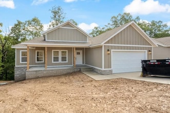Building Photo - 14 Marionet Cir