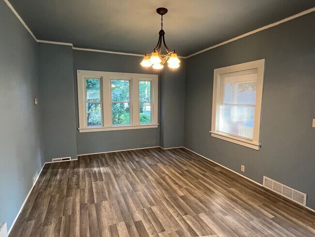 Building Photo - 3 Bed 1 Bath Single Family Home in Wausau