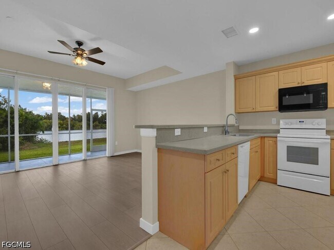 Building Photo - 13150 Broadhurst Loop