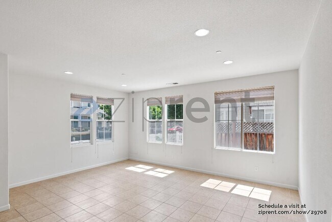Building Photo - 1935 Cappelletti Ct