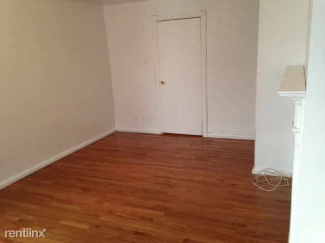 Building Photo - 314 W 39th St