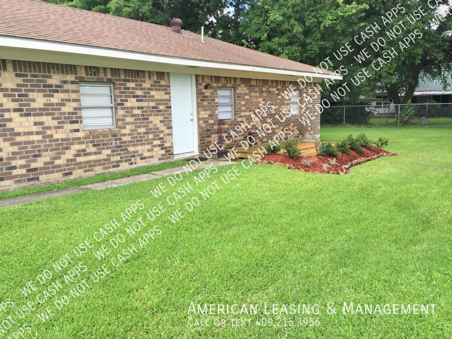 Primary Photo - 205 22nd St