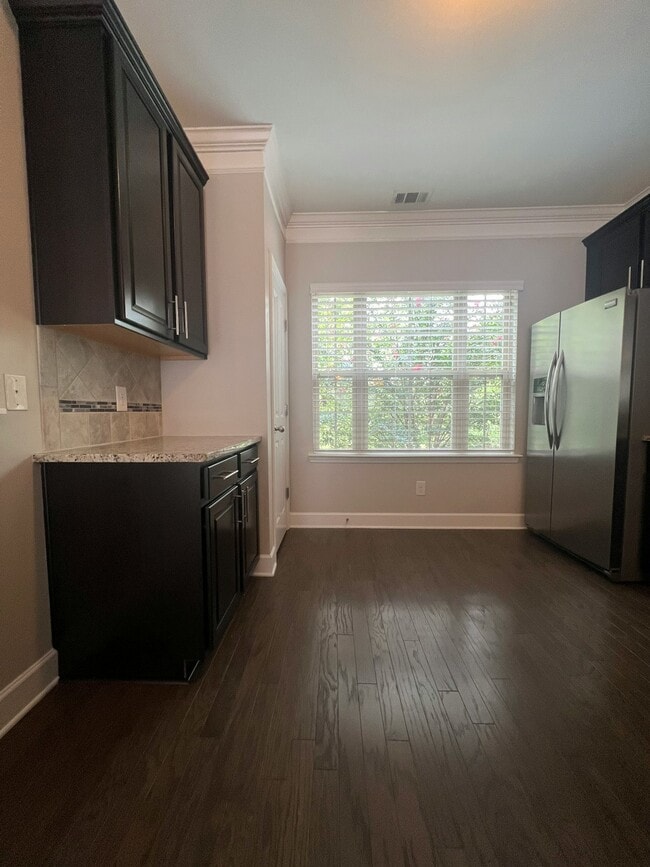 Building Photo - 5541 Prada Dr