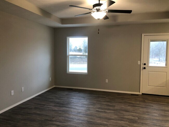 Building Photo - Make this BRAND NEW beautiful modern home ...