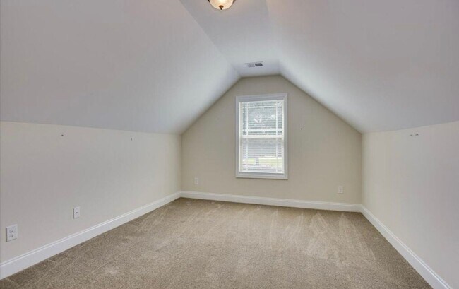 Foto del edificio - 221 Grand Oaks Wy NW