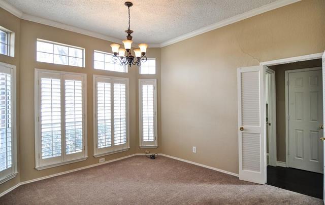 Building Photo - 7004 Sample Dr