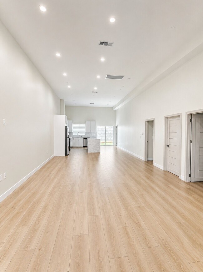 Foto del edificio - 9344 Creemore Dr