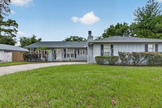 Building Photo - 7606 Waunatta Ct