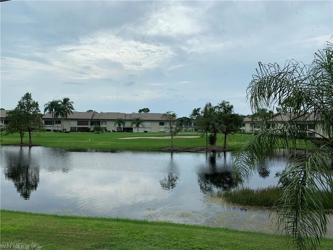 Foto del edificio - 5830 Trailwinds Dr