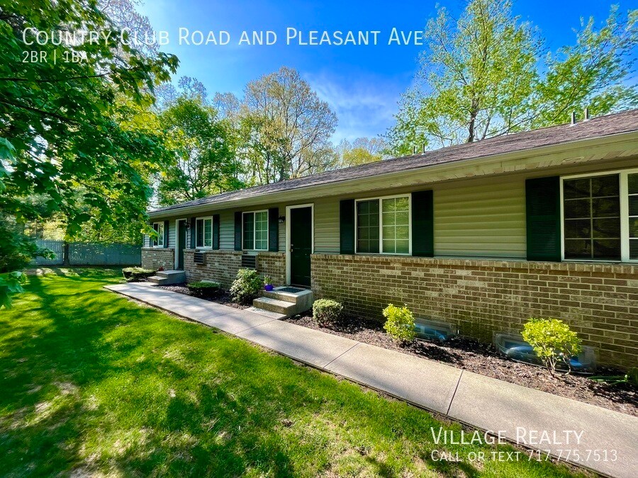 Foto principal - 607 Country Club Rd