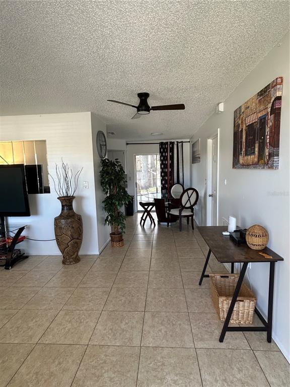 Foto del edificio - 7808 Osteen Rd