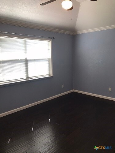 Building Photo - 419 Tomahawk Dr