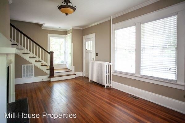 Foto del edificio - 4 br, 2 bath House - 217 Hillsborough St.