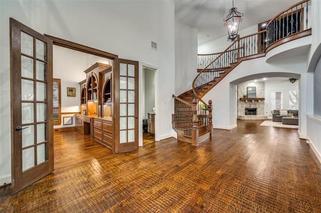 Building Photo - 960 Crystal Falls Dr